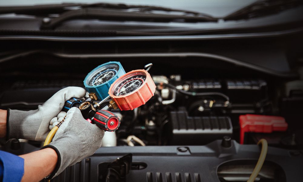 4 Ways Air Gages Are Used In the Automotive Industry